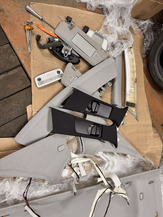 Продам потолок в комплекте w212