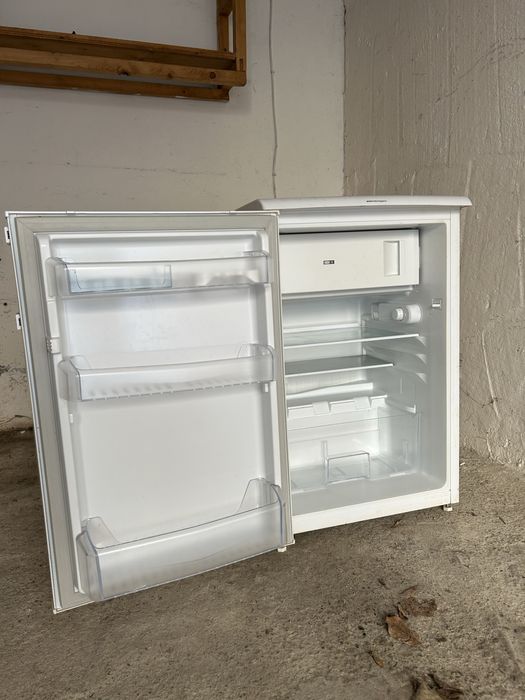 Frigider Negociabil.