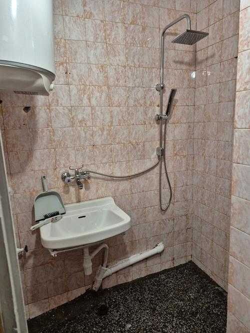 Дава се под наем Двустаен апартамент в Шумен, Добруджански - 60 кв.м за 229.5 € - Снимка #6