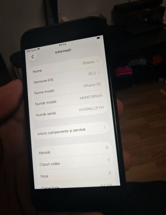 Vând sau Schimb 2 iPhone SE 3 și SE 2  64GB Citiți Anunțul
