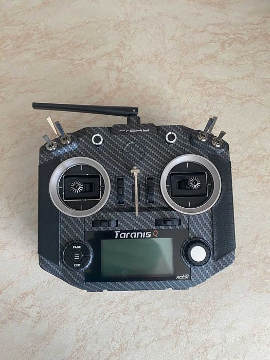 Radiocomanda FrSky Taranis Q x7s