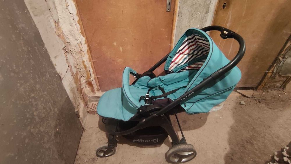 Детска количка 3 в 1 HAUCK / ХАУК много запазена