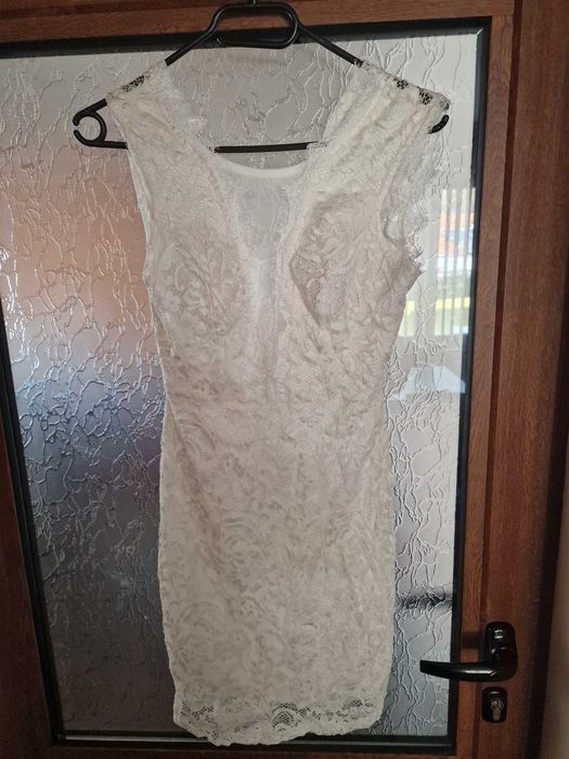 Дамска дантелена рокля