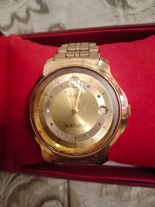 Продам мужские часы