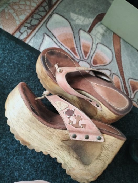 Продам обувь Лето ,