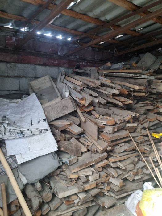 Доски , древесина ,