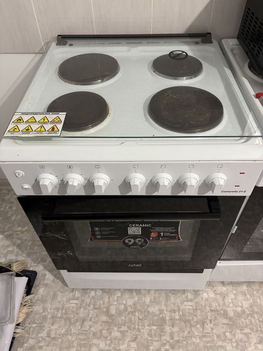 Продам кухонную плиту
