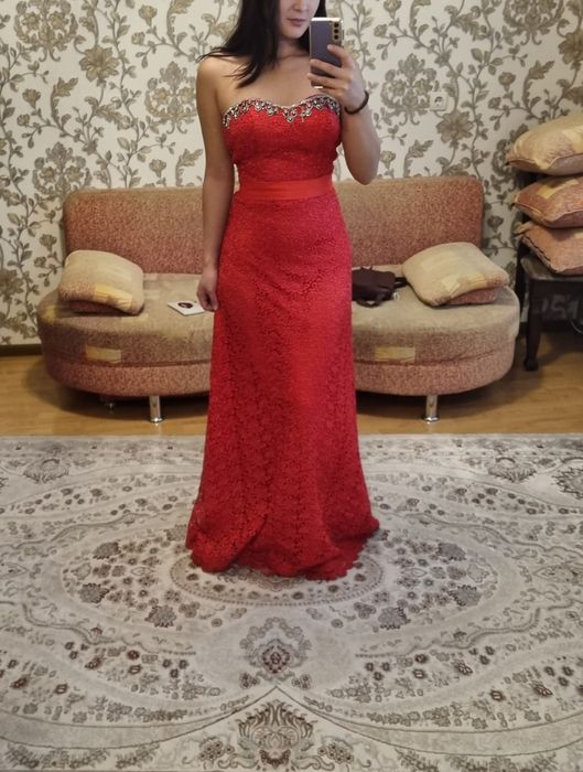 Продам вечернее Платье