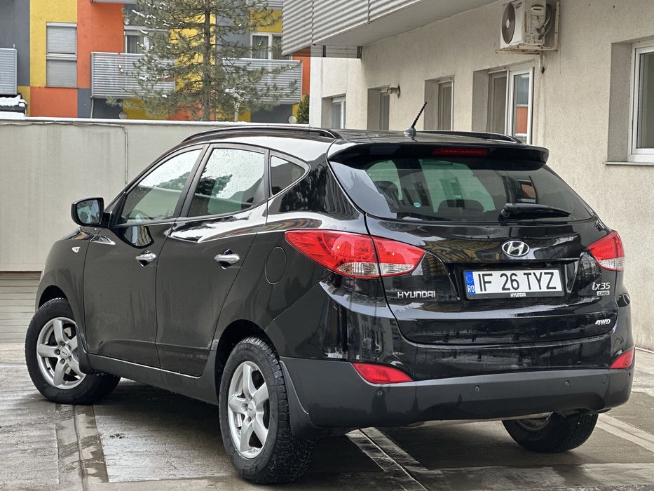 Hyundai ix35 Facelift 4x4. 185 Cp . Automat , Piele , Navigatie