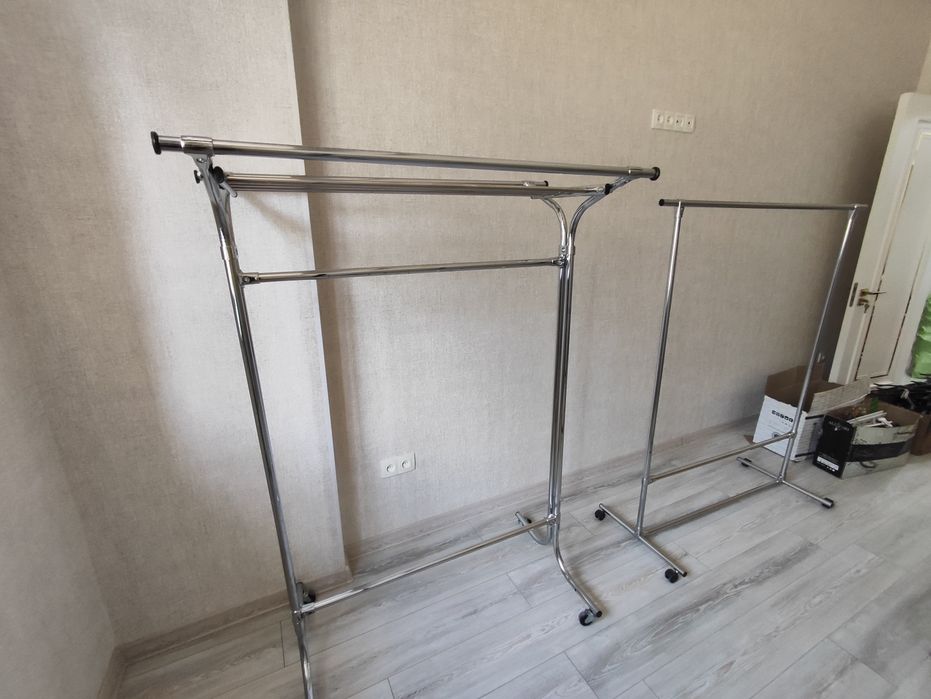 Вещелки для одежды в магазине в хорошем качестве стоит того