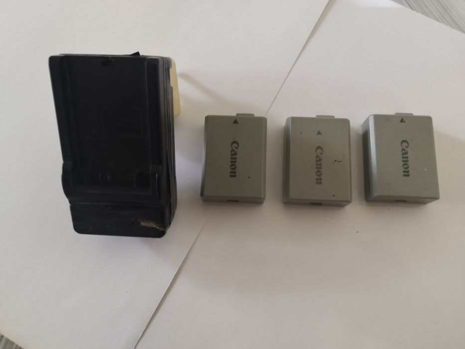 Фотоаппарат Canon 450D