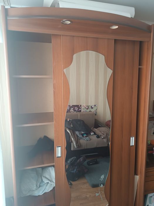 Продам шкаф купе