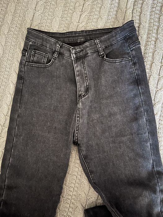 Джинсы скинни 44 р