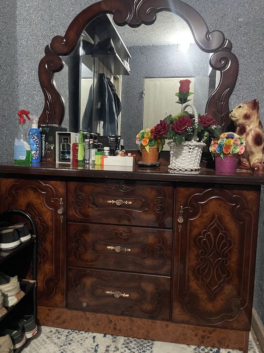 Trimo sotiladi xolati alo yangidek qirilgan silingan joyi yoq