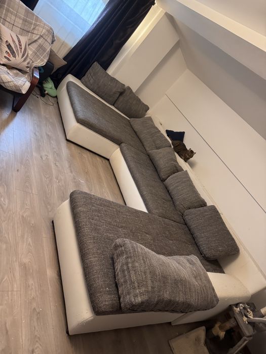 Canapea  extensibila U Mobexpert