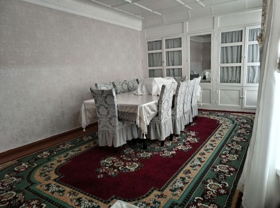 Uy sotiladi 6,19 sotik 4 xona