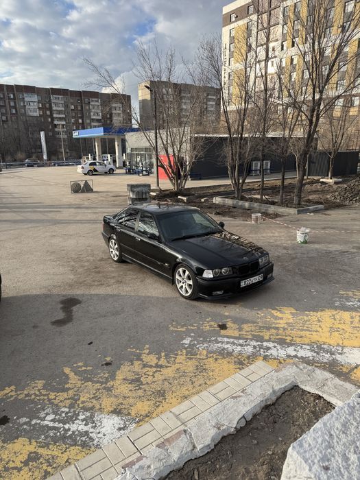 Срочно продаётся BMW E36