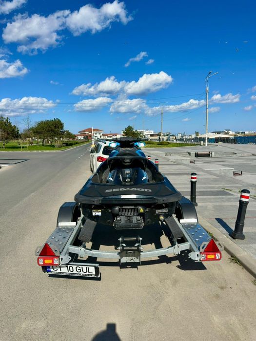 Ocazie! Preț valabil până la 1 MAI!  Vând Skijet Sea doo Gtr 230 2017. Peridoc Nou! TVA Inclus Deductibil !