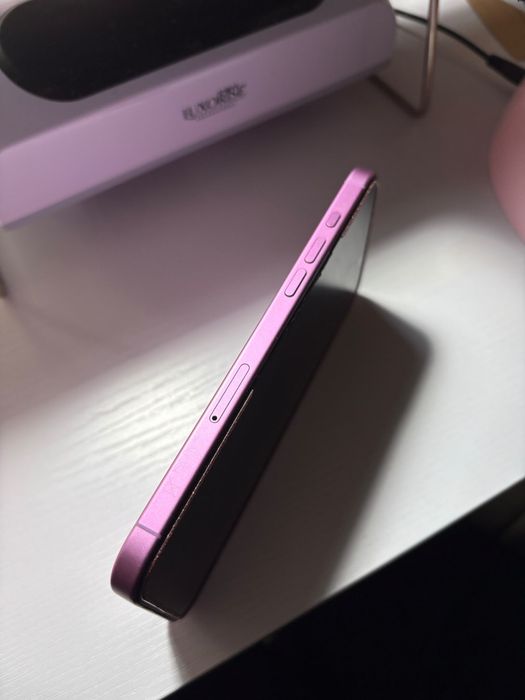 Iphone 16 plus roz