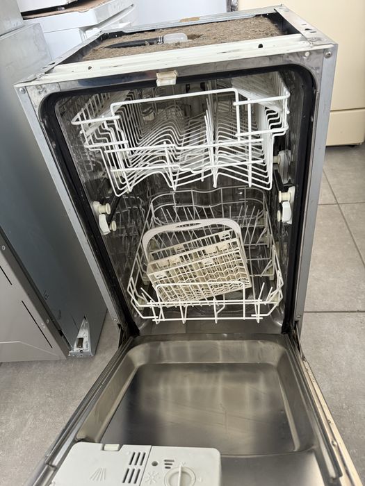 Съдомиялна за  вграждане Candy