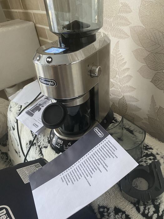 Кофемолка Delonghi