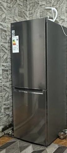 Продам Холодьник Lg