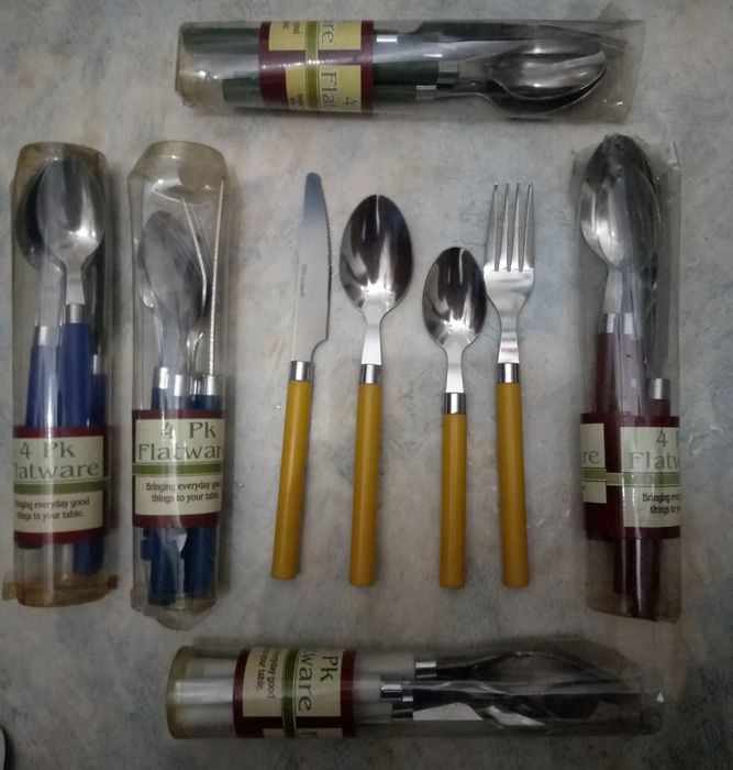 Новые столовые наборы ложки вилки ножи половники итд