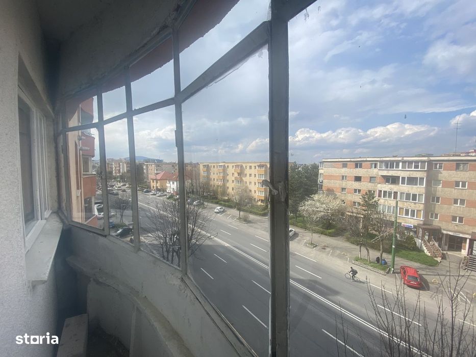 Proprietar vând Apartament 2 camere decomandat Centrul Civic, Brașov