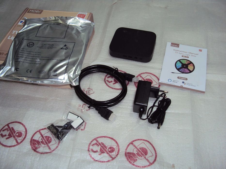 banda luminoasă pentru sincronizare TV Moes WLS-CL-TV55-EU-MS-WIFI