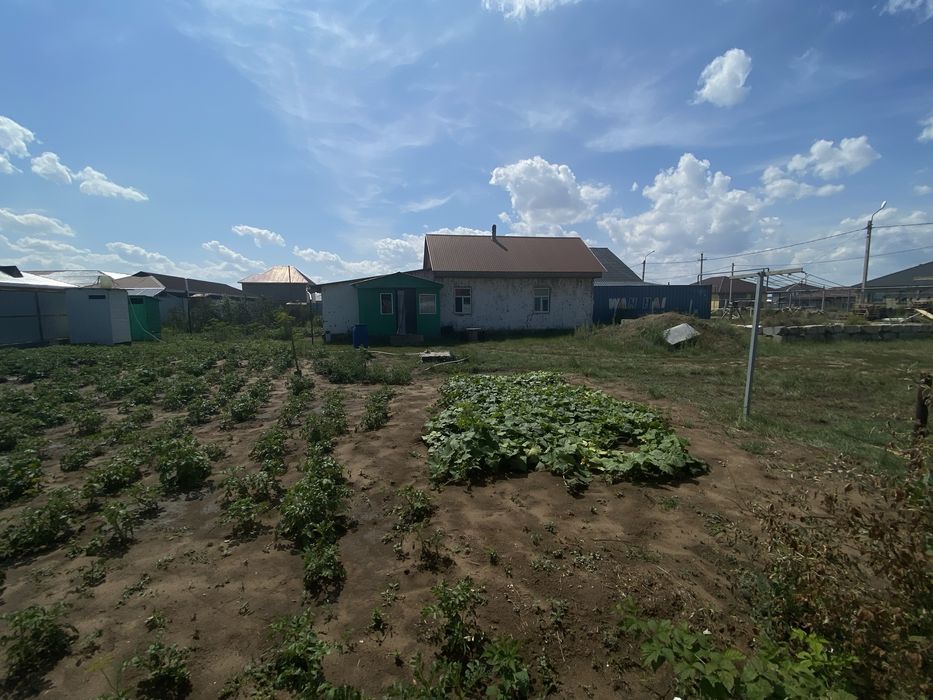 Продаётся Дом-времянка, участок 12 соток, Косшы