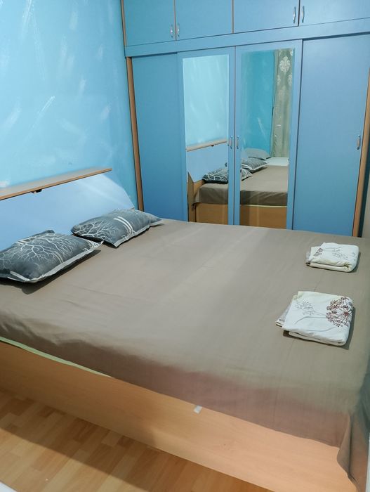 Дава се под наем Тристаен апартамент в Варна, Базар Левски - 78 кв.м за 548.25 € - Снимка #3