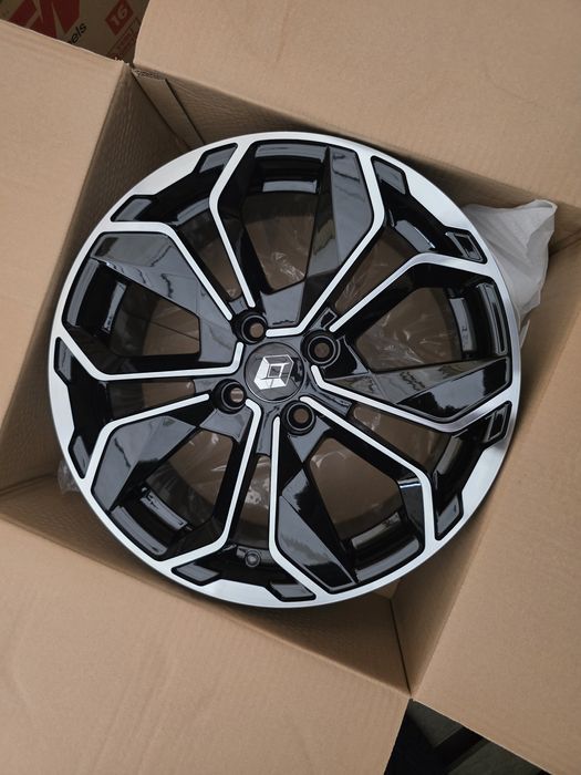 Jante de aliaj Renault pe 16 marca silver line