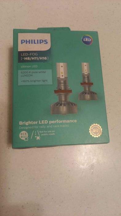продам светодиодные лампы PHILIPS  для противотуманок