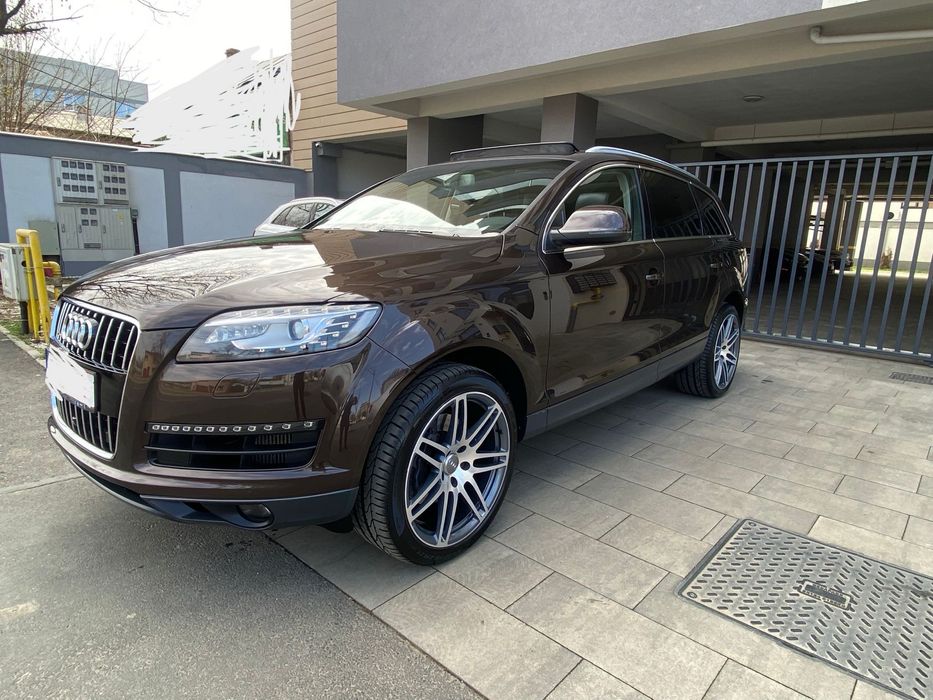 Audi Q7 facelift panoramic 7 locuri camere360