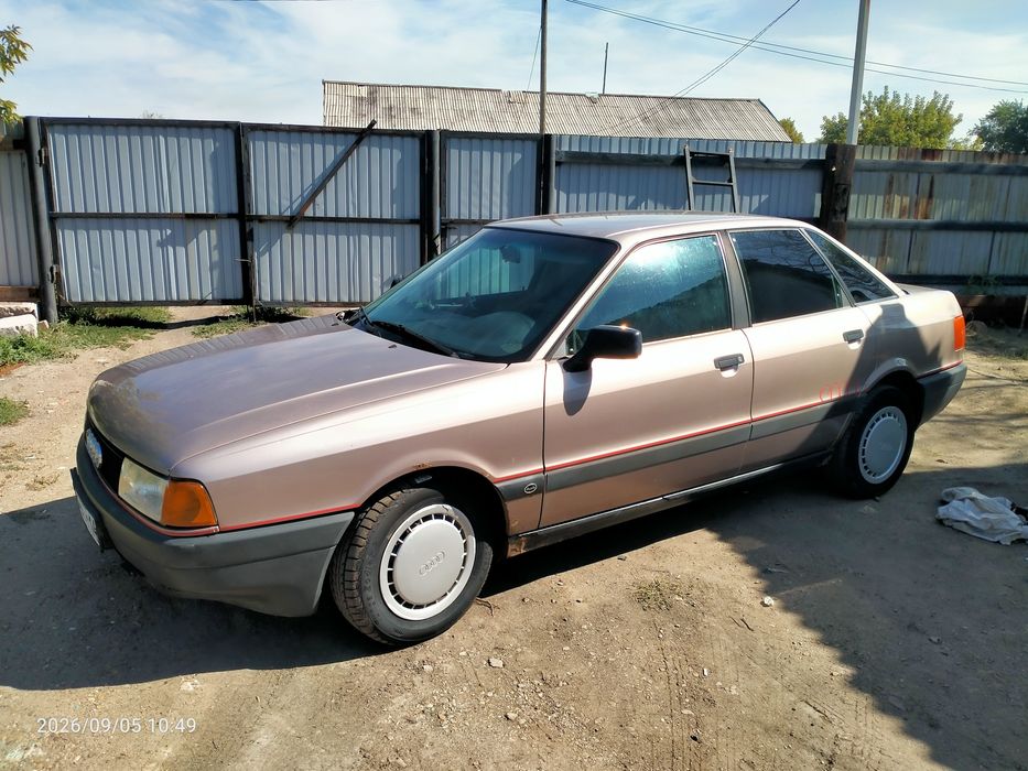 Продам Ауди 80 б3