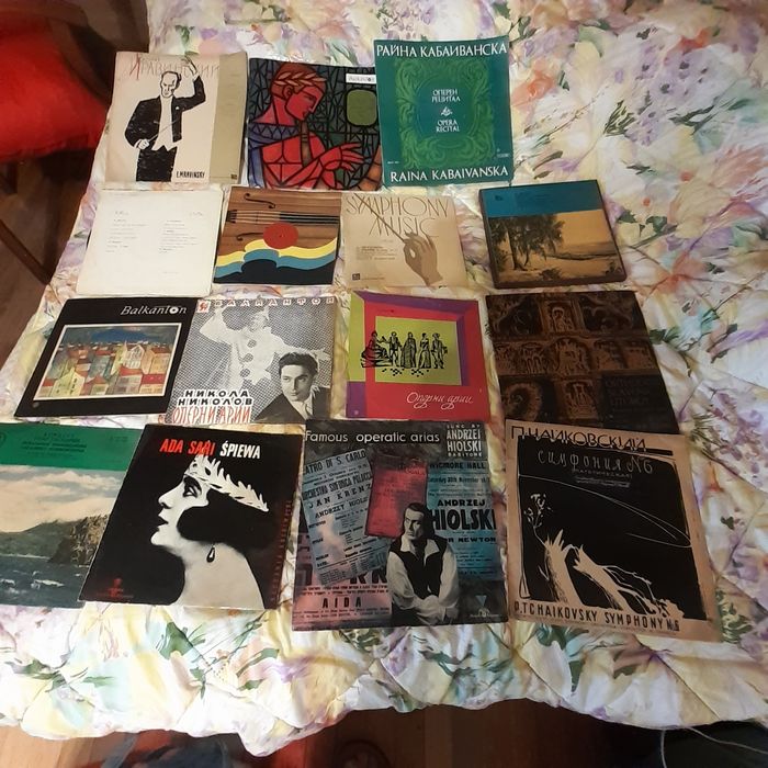 Грамофонни плочи,над 160,от 60-те и 70-те години