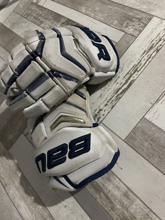 Хоккейные краги Bauer