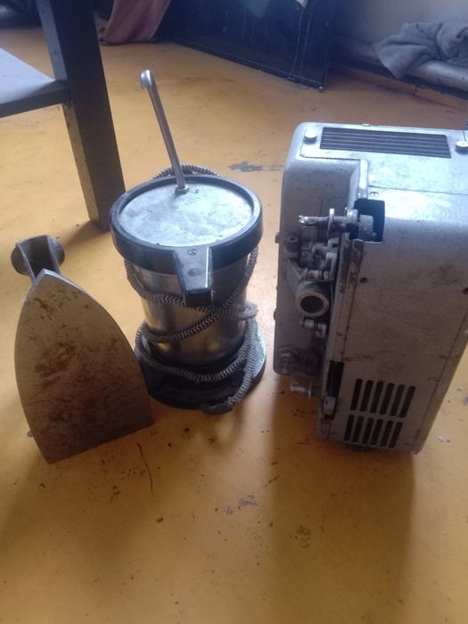 Продам утюг проэктор