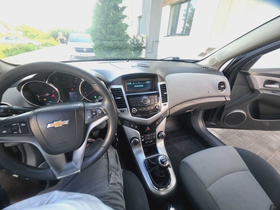 CHEVROLET Cruze de vanzare