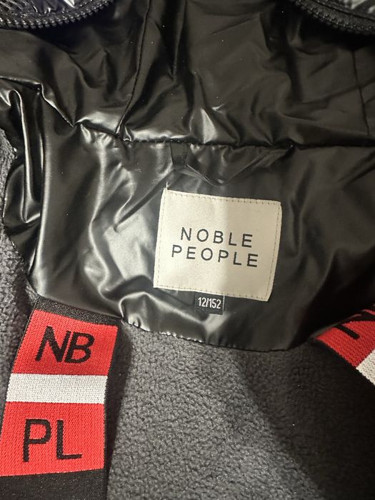 Продам отличную куртку для подростка