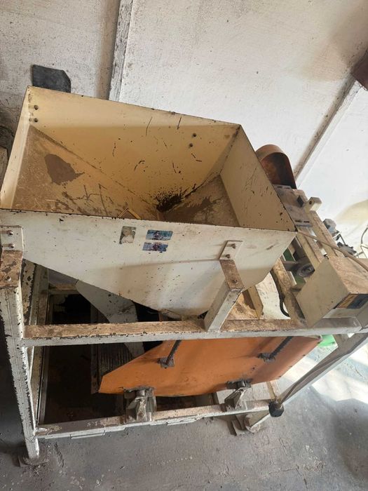 Presa de ulei la rece cu 2 capete si selector de seminte STIMEL