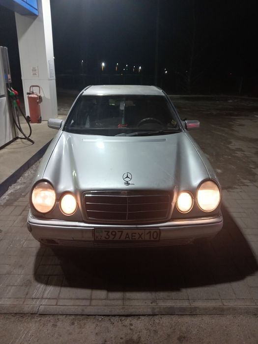 Мерседес лупарик 210