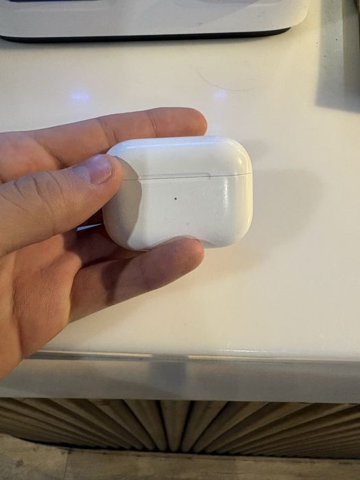 Продаю AirPods Pro 2