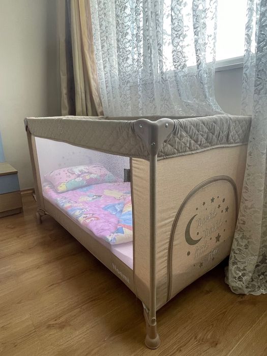 Кошара чисто нова плюс матрак