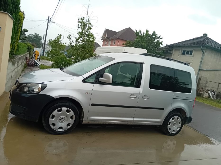 VOLKSWAGEN Caddy 2013 — imagine 3