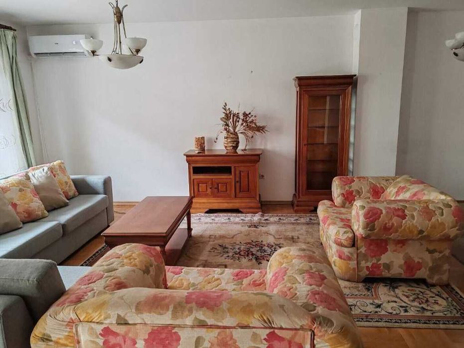 Дава се под наем Двустаен апартамент в София, Стрелбище - 75 кв.м за 612 € - Снимка #1