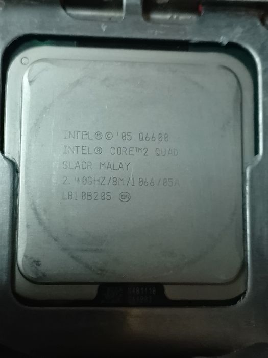 Q6600 quad  core 2,4 ghzx4 ddr3, 8gb dual simetric.