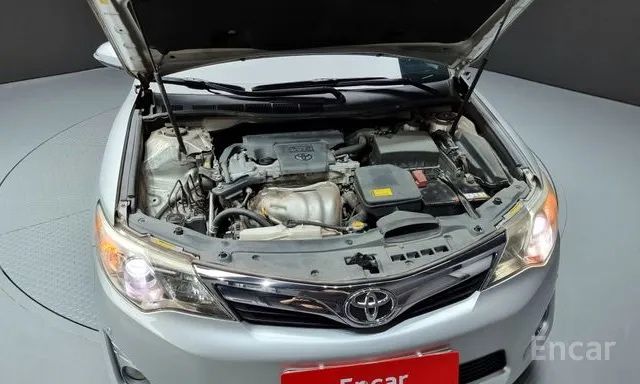 Toyota Camry 50 XLE 2.5