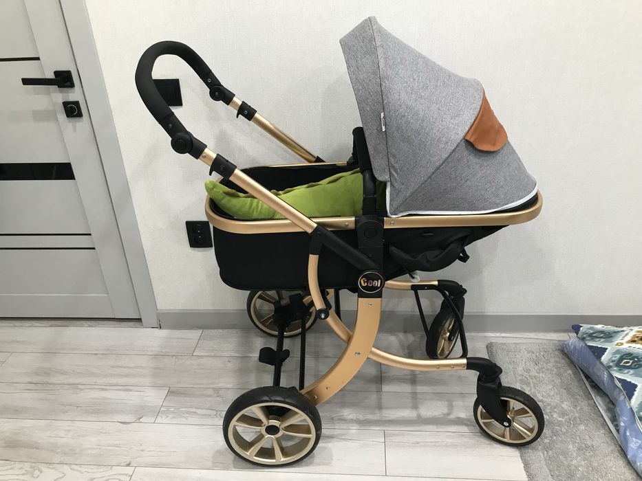 Продам коляску