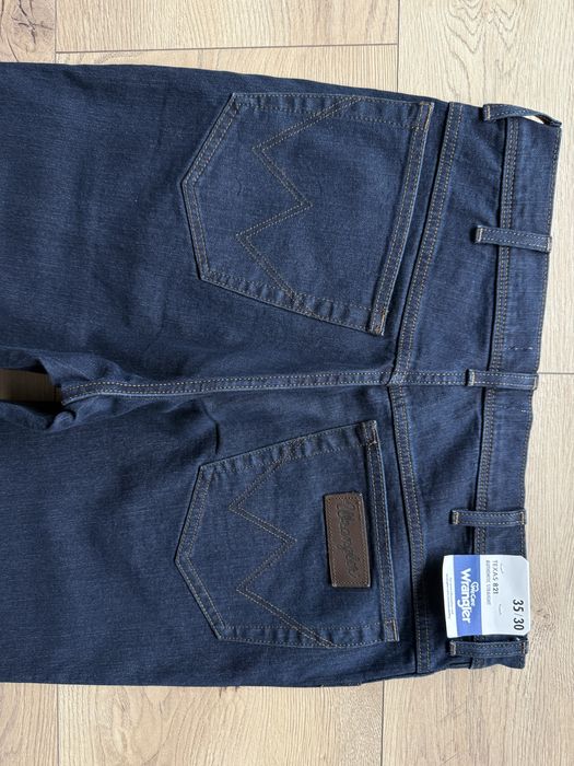 Blugi WRANGLER Texas Indigo Barbati | Marime 35 x 30 (Talie 90 cm)